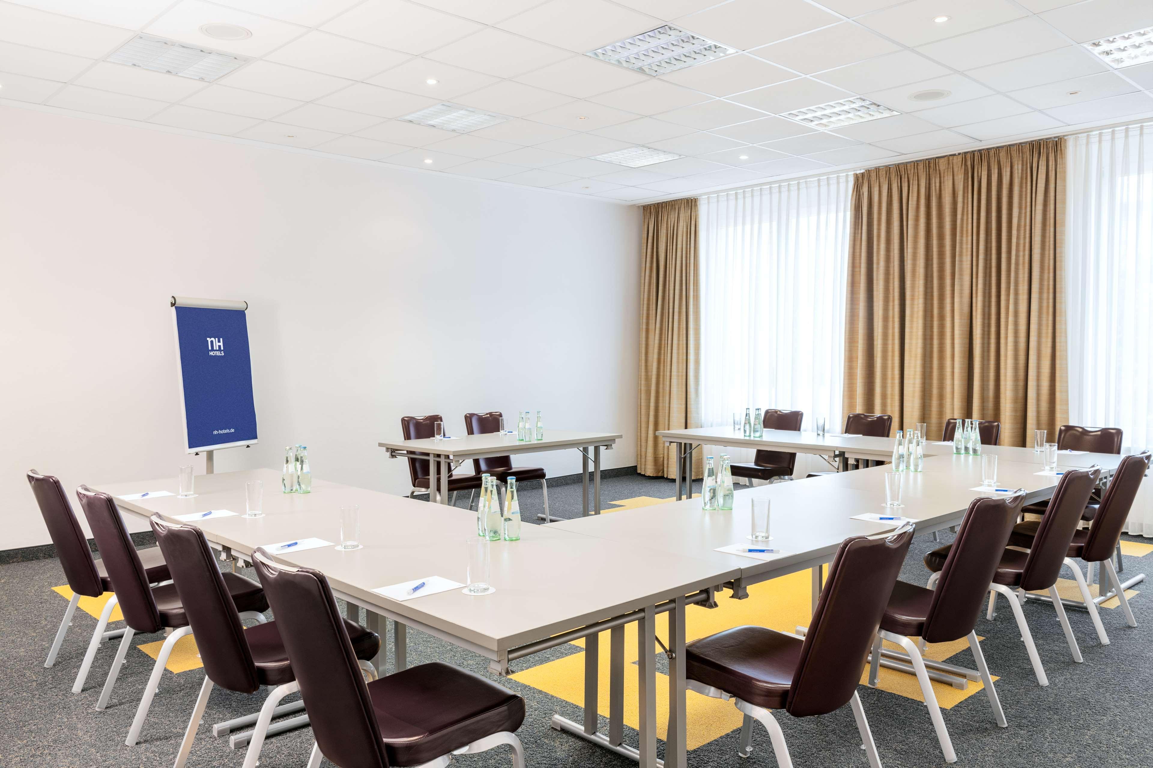 Nh Leipzig Messe Hotell Exteriör bild