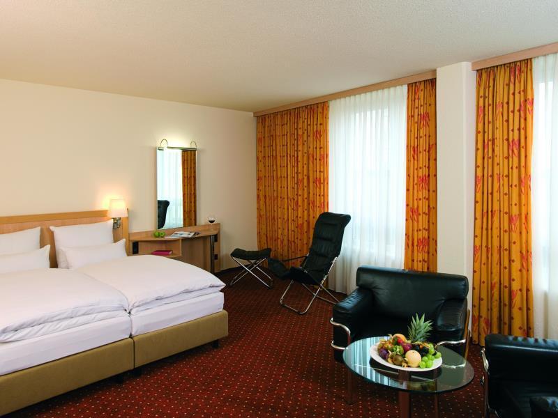 Nh Leipzig Messe Hotell Exteriör bild